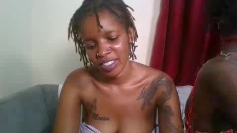 Snapshot of sweetz_candice chatting on 04/19/26, 06:10 sweetz_candice online show from 04/19/26, 06:10