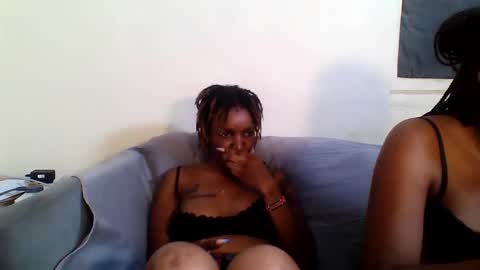 Snapshot of sweetz_candice chatting on 05/10/26, 06:35 sweetz_candice online show from 05/10/26, 06:35
