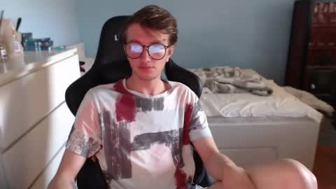 Cat online show from 04/06/26, 09:10