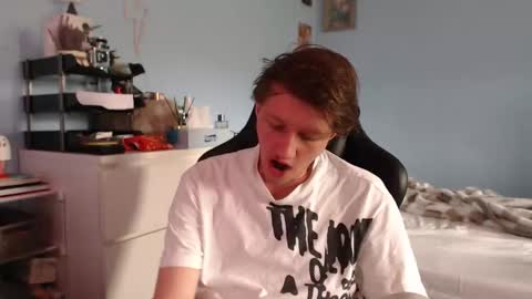 Cat online show from 04/20/26, 08:50