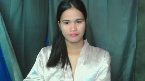 Rhea online show from 04/19/26, 01:32