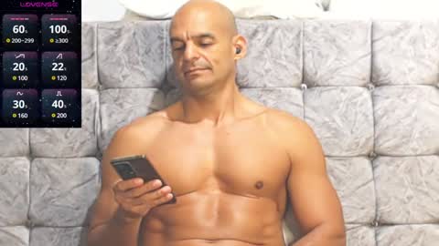    ------- Hi Im Willy  follow me do not forget to put the thumb up  online show from 01/07/25, 12:03