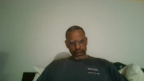 Snapshot of swimmerbod2495 chatting on 07/12/26, 05:42 swimmerbod2495 online show from 07/12/26, 05:42