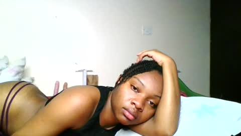 Snapshot of swit_candy chatting on 06/25/26, 05:34 Candy online show from 06/25/26, 05:34
