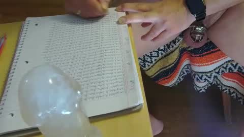 Snapshot of switch528 chatting on 09/25/25, 02:37 Bryan online show from 09/25/25, 02:37