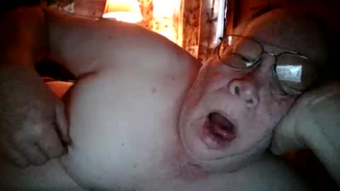 Snapshot of swm769 chatting on 01/10/26, 05:37 swm online show from 01/10/26, 05:37