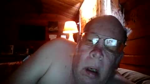 Snapshot of swm769 chatting on 03/27/26, 08:08 swm online show from 03/27/26, 08:08