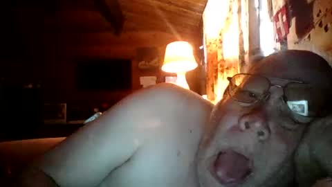Snapshot of swm769 chatting on 03/28/26, 07:13 swm online show from 03/28/26, 07:13
