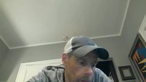 swontguy2025 online show from 02/02/25, 03:32