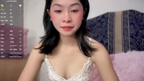 Holly online show from 03/27/26, 02:06