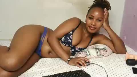 Snapshot of swt_bby chatting on 05/02/26, 10:20 swt_bby online show from 05/02/26, 10:20