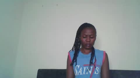 Snapshot of swtebony1 chatting on 05/18/26, 10:37 ALICIA online show from 05/18/26, 10:37