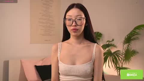Snapshot of swtty_meivi chatting on 06/18/26, 09:36 MEI online show from 06/18/26, 09:36