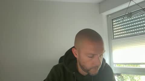 sx1904 online show from 09/23/25, 08:06