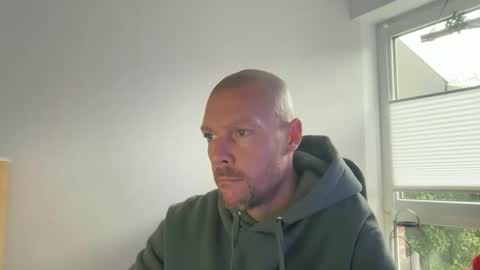 sx1904 online show from 10/15/25, 10:26