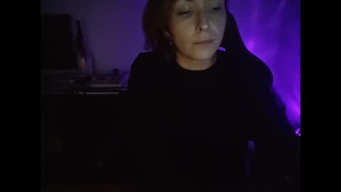 Snapshot of sxt_sade chatting on 10/25/25, 10:59 sade online show from 10/25/25, 10:59