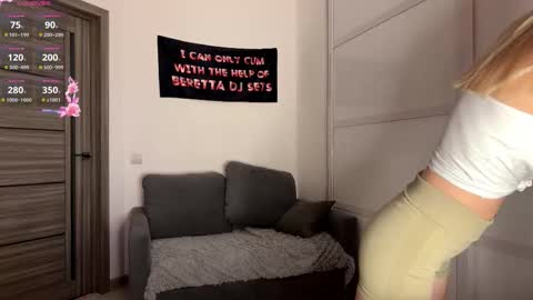 Mona online show from 03/13/26, 05:08