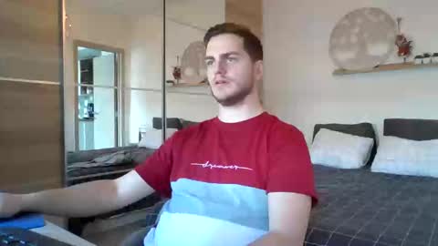 syl092 online show from 01/10/25, 01:31