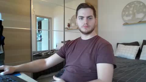 syl092 online show from 01/11/25, 10:29