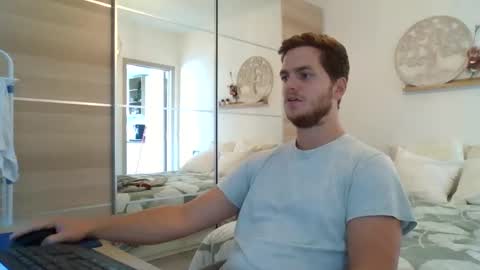 syl092 online show from 09/14/25, 12:04