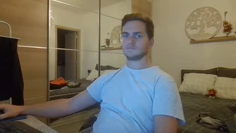 syl092 online show from 11/03/25, 04:30