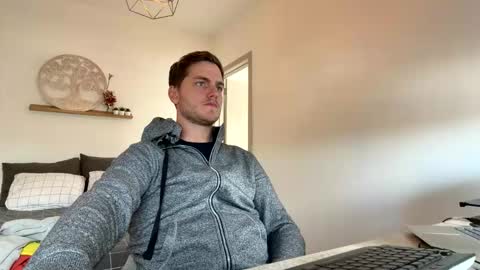 syl092 online show from 03/26/26, 02:00