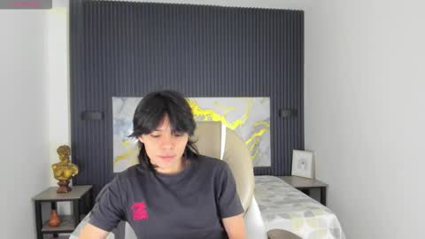 sylasfrost online show from 12/03/25, 07:34