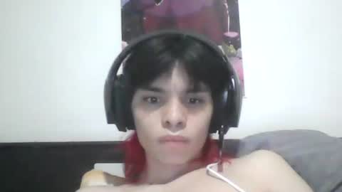 sylasfrost online show from 12/17/25, 07:47