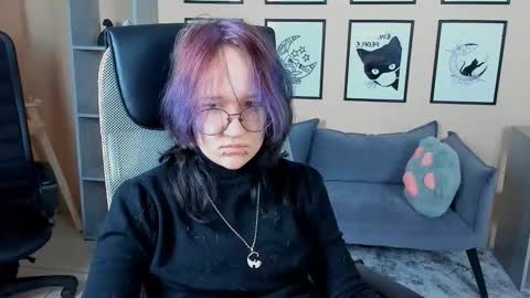 syllviareed online show from 01/10/26, 10:06