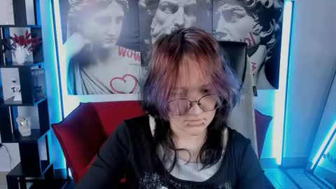 syllviareed online show from 01/16/26, 10:08