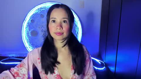 sylphy17 online show from 10/18/25, 11:38