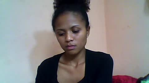 Snapshot of sylvaniah01 chatting on 06/19/26, 06:56 sylvaniah01 online show from 06/19/26, 06:56