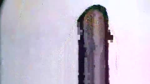 Snapshot of sylviasexy27 chatting on 12/24/24, 10:55 sylviasexy27 online show from 12/24/24, 10:55