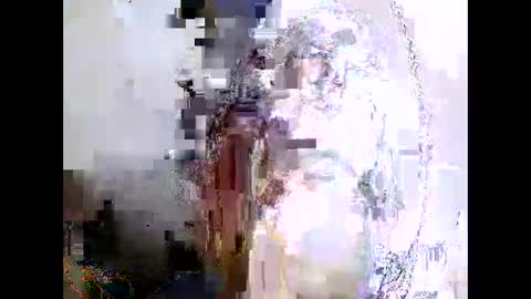 Snapshot of sylviasexy27 chatting on 12/31/24, 02:14 sylviasexy27 online show from 12/31/24, 02:14