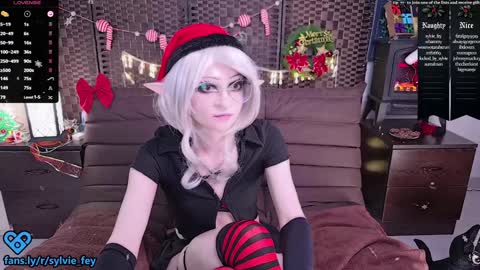 Snapshot of sylvie_fey chatting on 12/23/24, 03:18 Sylvie online show from 12/23/24, 03:18