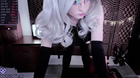 Snapshot of sylvie_fey chatting on 01/13/25, 12:19 Sylvie online show from 01/13/25, 12:19