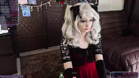 Snapshot of sylvie_fey chatting on 02/15/25, 01:21 Sylvie online show from 02/15/25, 01:21