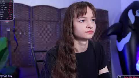 Snapshot of sylvie_fey chatting on 07/23/26, 01:19 Sylvie online show from 07/23/26, 01:19