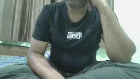 symond_jns online show from 10/24/25, 06:04