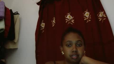 Snapshot of syndiedesiles chatting on 11/06/25, 05:58 syndiedesiles online show from 11/06/25, 05:58