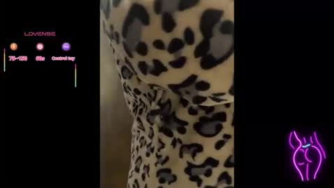 Snapshot of synfulsymone9 chatting on 02/09/26, 05:33 syn online show from 02/09/26, 05:33