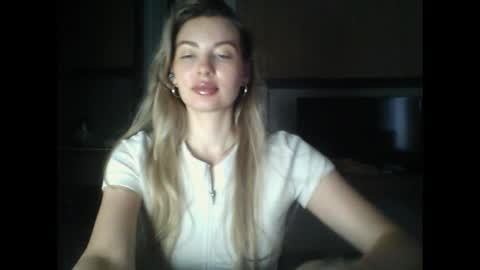 Snapshot of syrami chatting on 02/25/26, 03:16 syrami online show from 02/25/26, 03:16