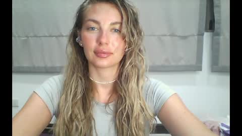 syrami online show from 03/26/26, 03:39