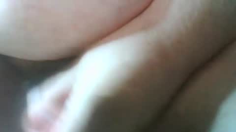 Snapshot of syrius57920 chatting on 10/18/25, 04:04 syrius57920 online show from 10/18/25, 04:04