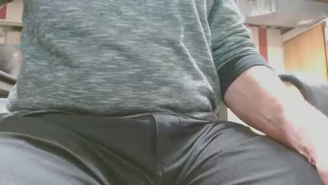 Snapshot of syse3 chatting on 12/06/24, 07:45 syse3 online show from 12/06/24, 07:45