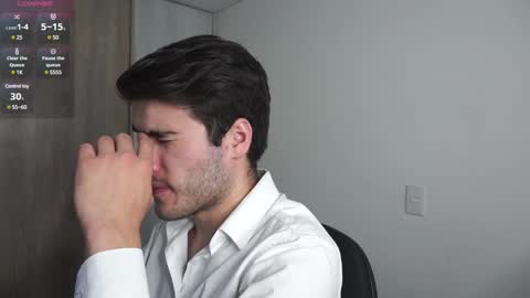 t0ny_wylie online show from 02/04/25, 10:02