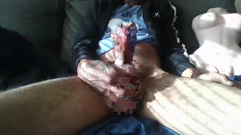 Snapshot of t2thaj1313 chatting on 09/13/25, 12:05 MR BIG online show from 09/13/25, 12:05