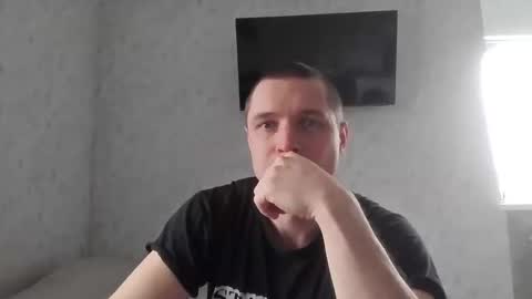 Den online show from 03/18/26, 06:49