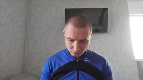 Den online show from 03/26/26, 07:47