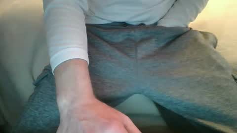 t8xxx3 online show from 03/09/25, 01:26